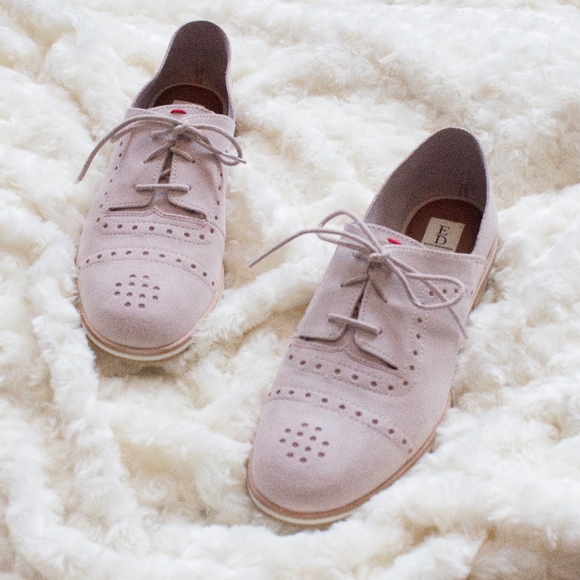ED by Ellen Degeneres Shoes - ⬇️$65 NIB Blush Pink Soft Suede Oxford Shoes Sz 9